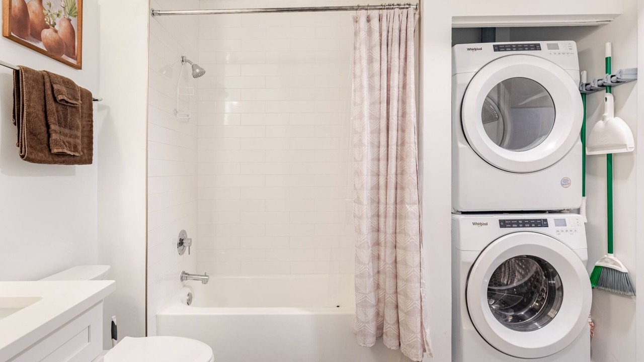 Photo of Bathroom in Atlantic Station Area