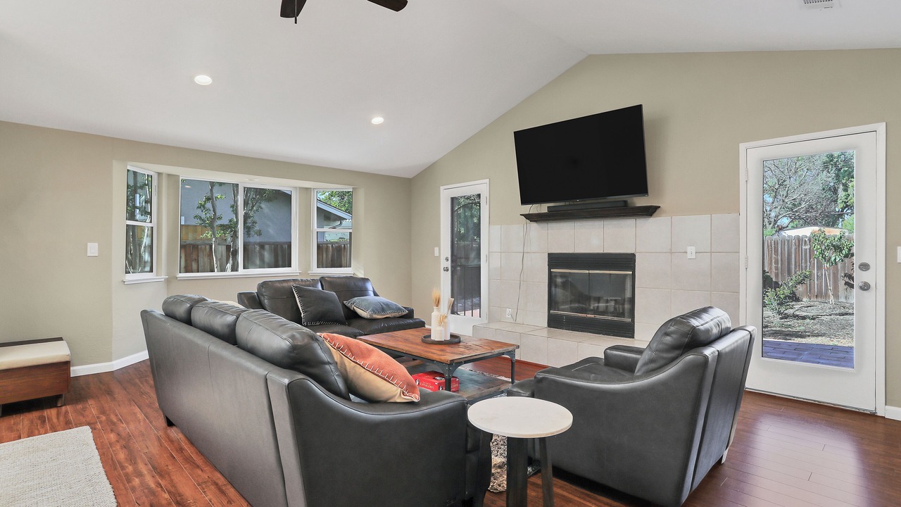 Photo of Livingroom in Livermore