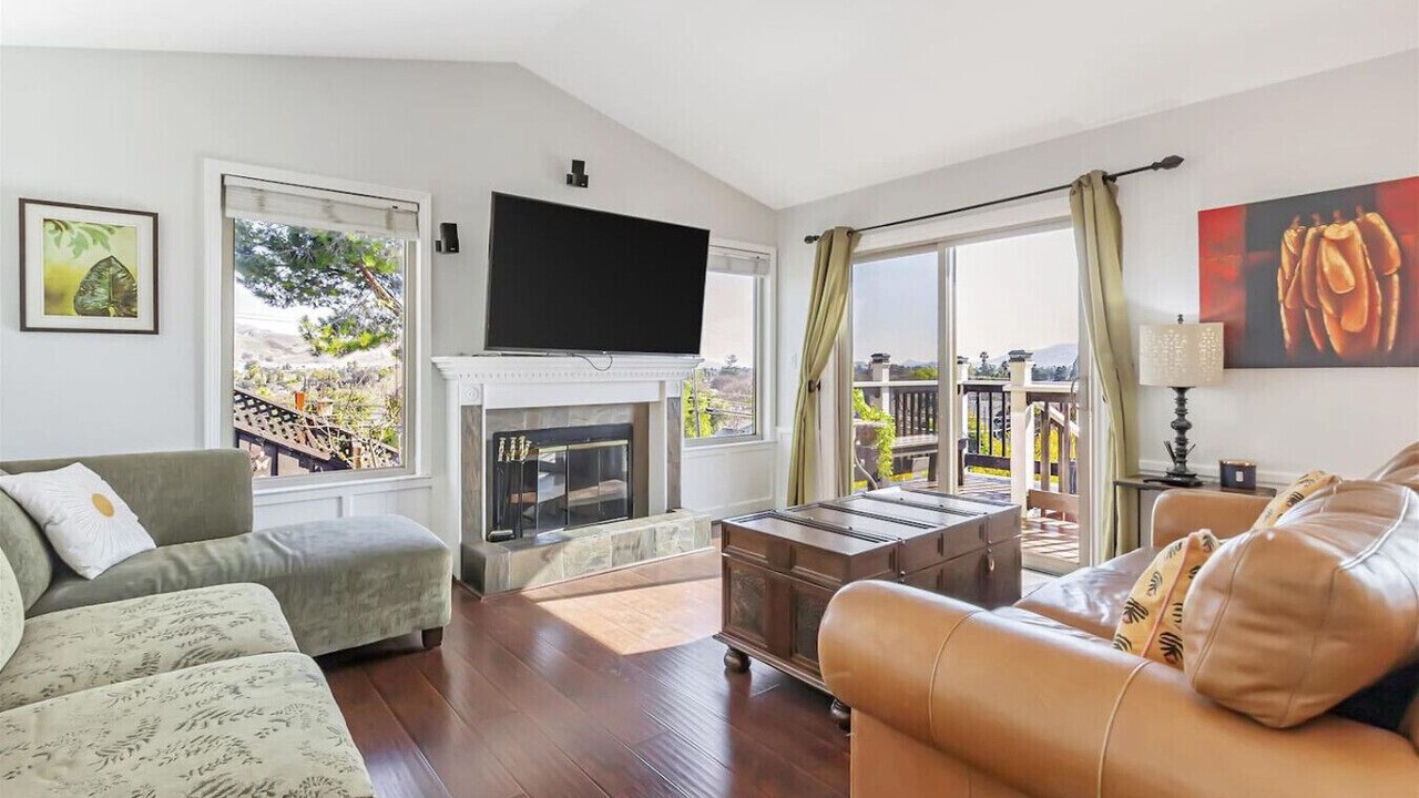 Photo of Livingroom in Edenvale