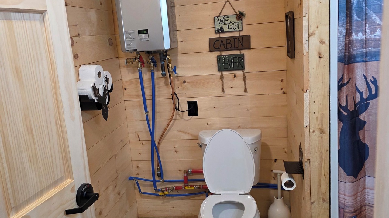 Photo of Bathroom in Rockwood