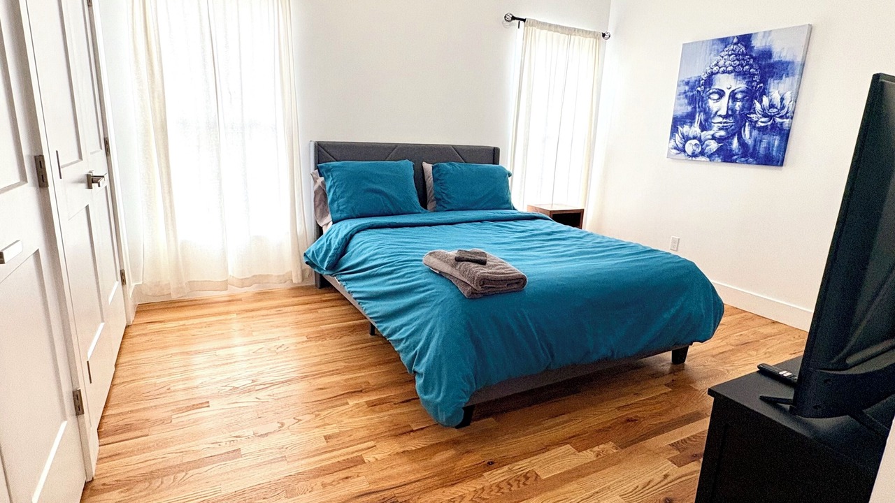 Photo of Bedroom in Knight Park