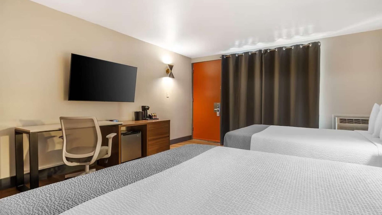 Photo of Bedroom in Cow Hollow