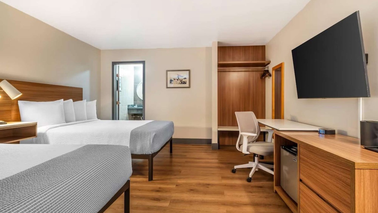 Photo of Bedroom in Cow Hollow