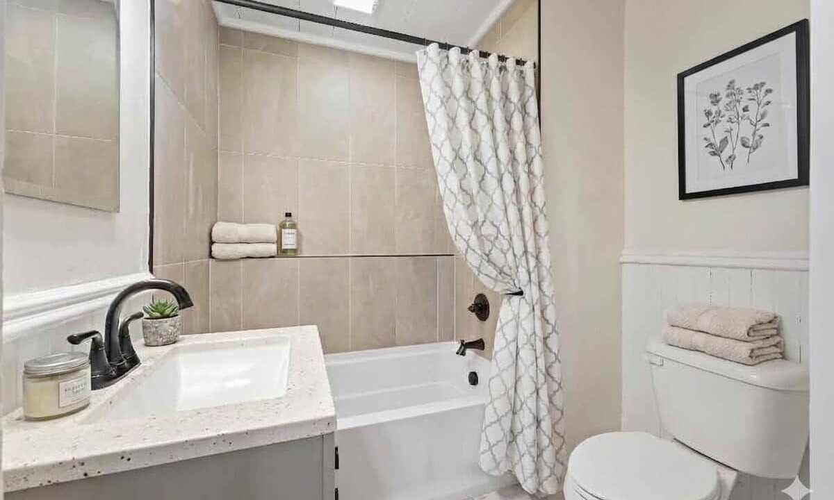 Photo of Bathroom in Saratoga Springs
