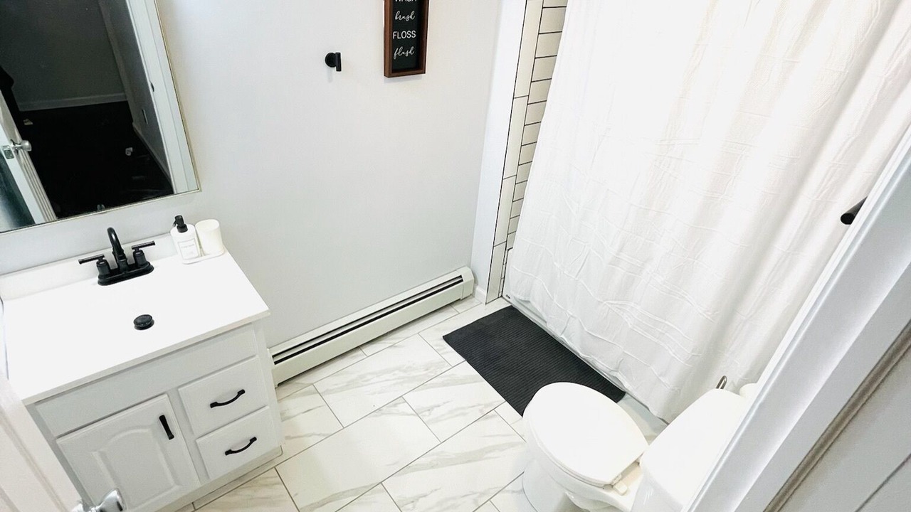 Photo of Bathroom in Sparrow Bush