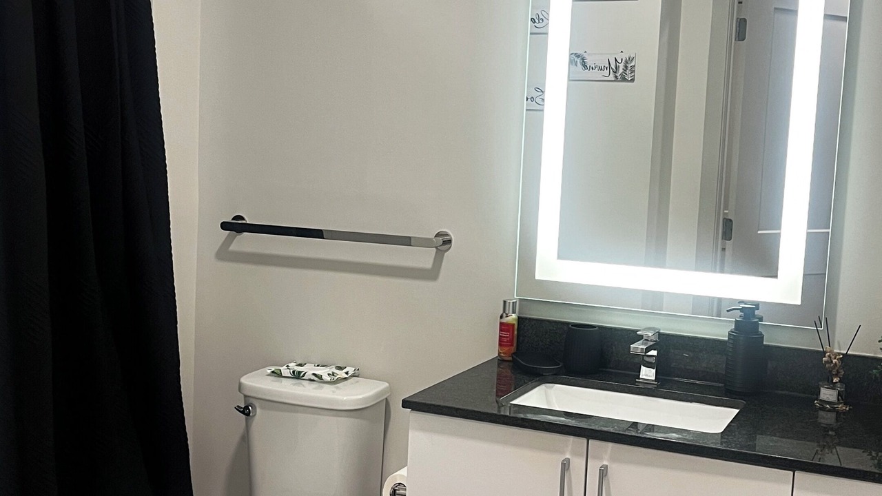 Photo of Bathroom in Peachtree Center