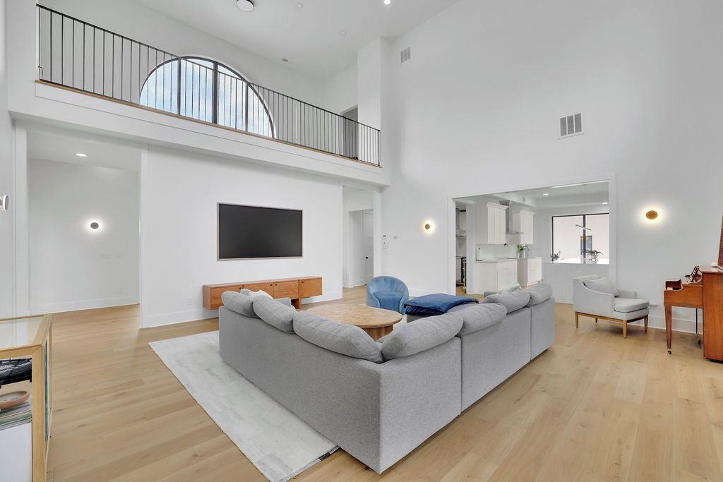 Photo of Livingroom in Clarkdale