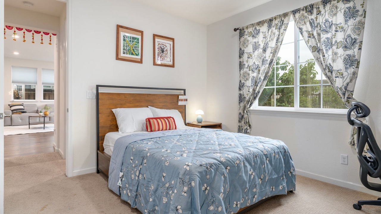 Photo of Bedroom in Ardenwood
