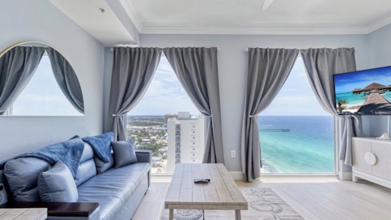 Photo of Livingroom in El Centro Beach