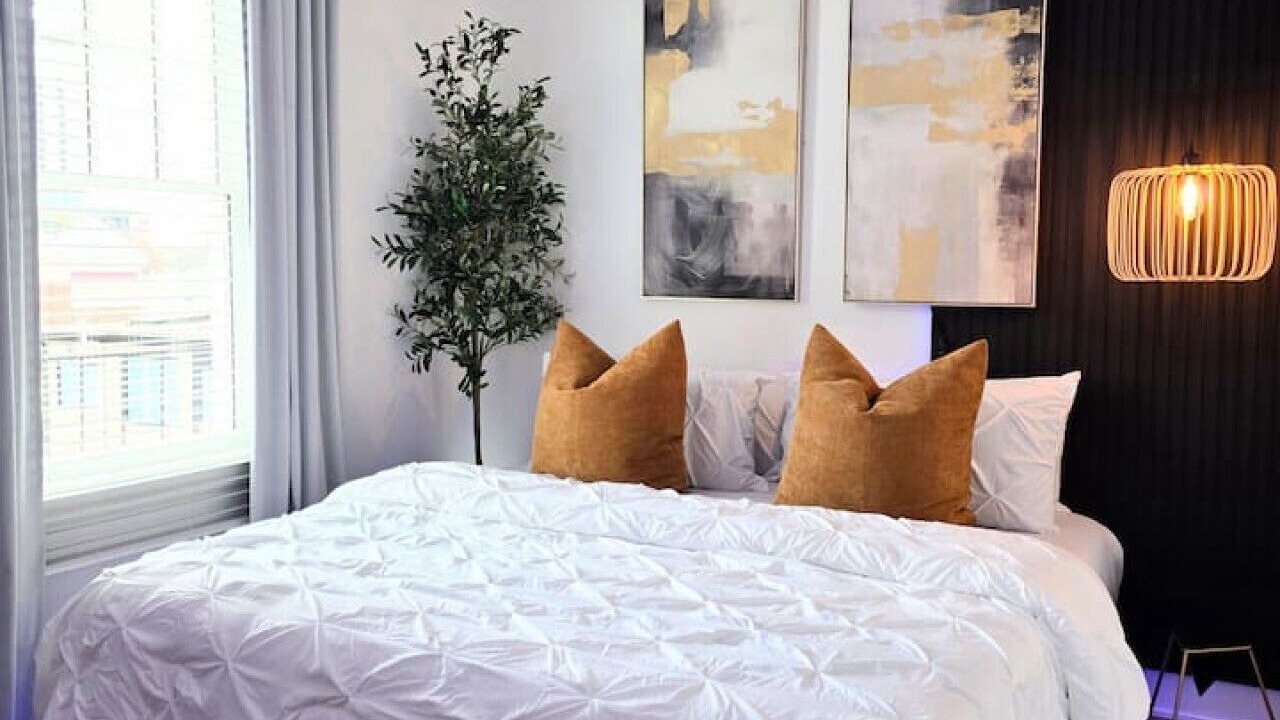 Photo of Bedroom in Garden Hills