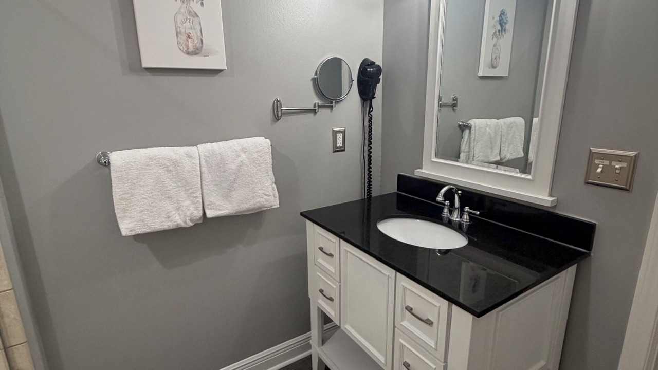 Photo of Bathroom in El Centro Beach