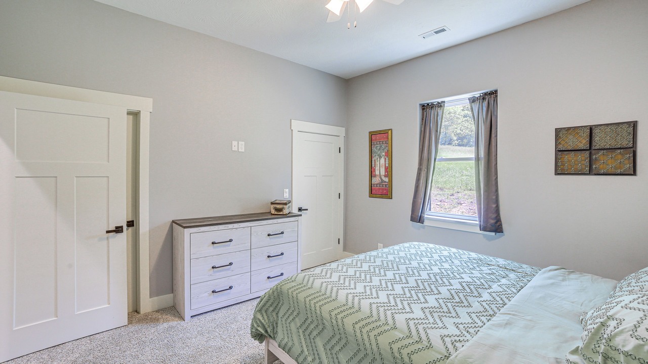Photo of Bedroom in Omaha