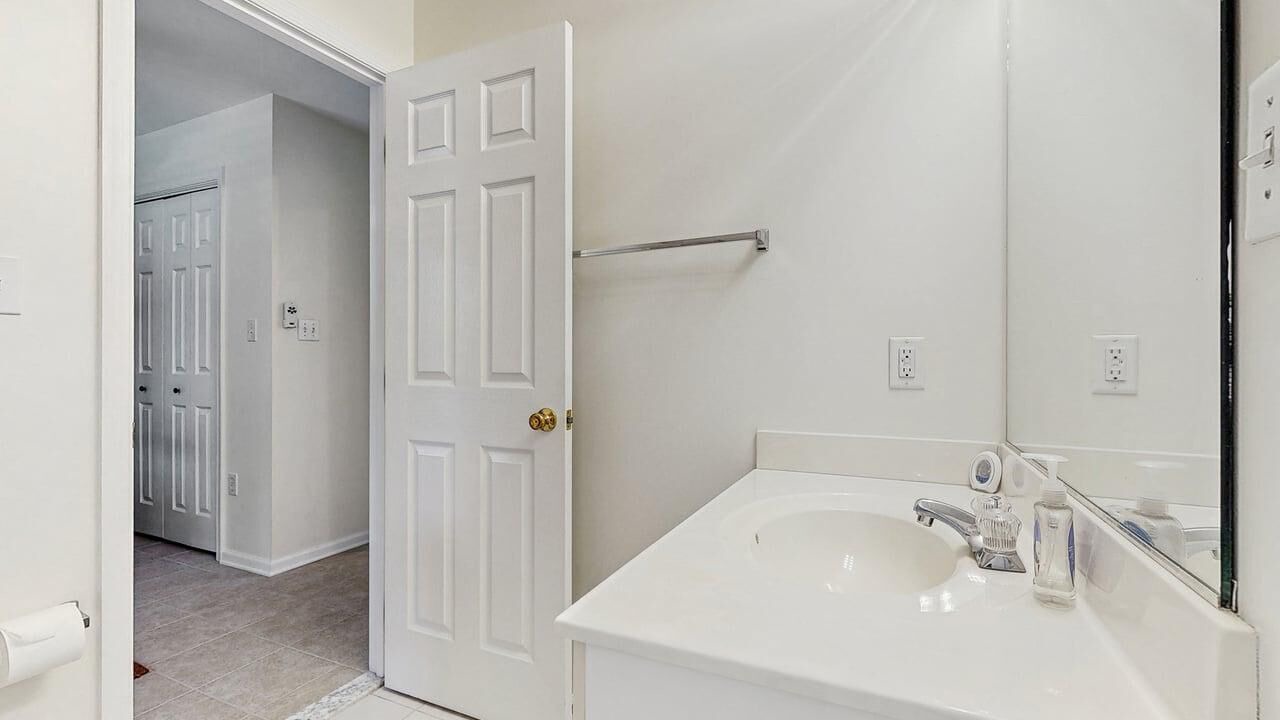 Photo of Bathroom in Sandpiper Pines