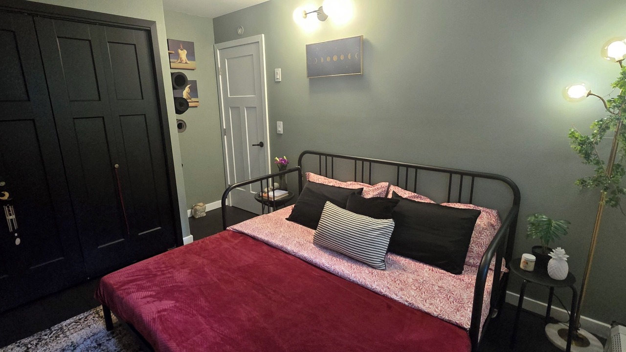 Photo of Bedroom in Clifton Park