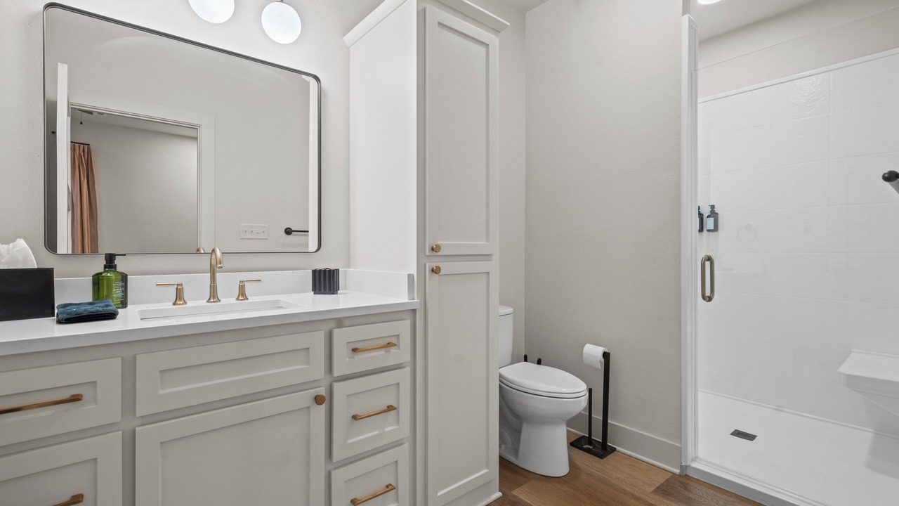 Photo of Bathroom in Mount Ida