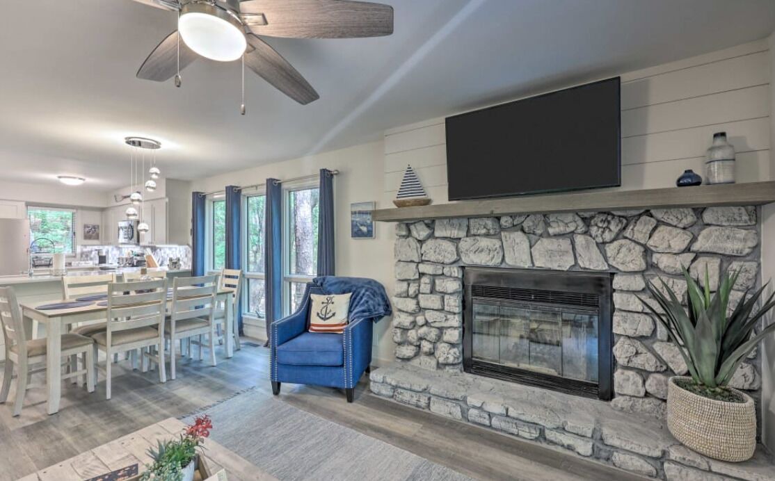 Photo of Livingroom in Mount Ida