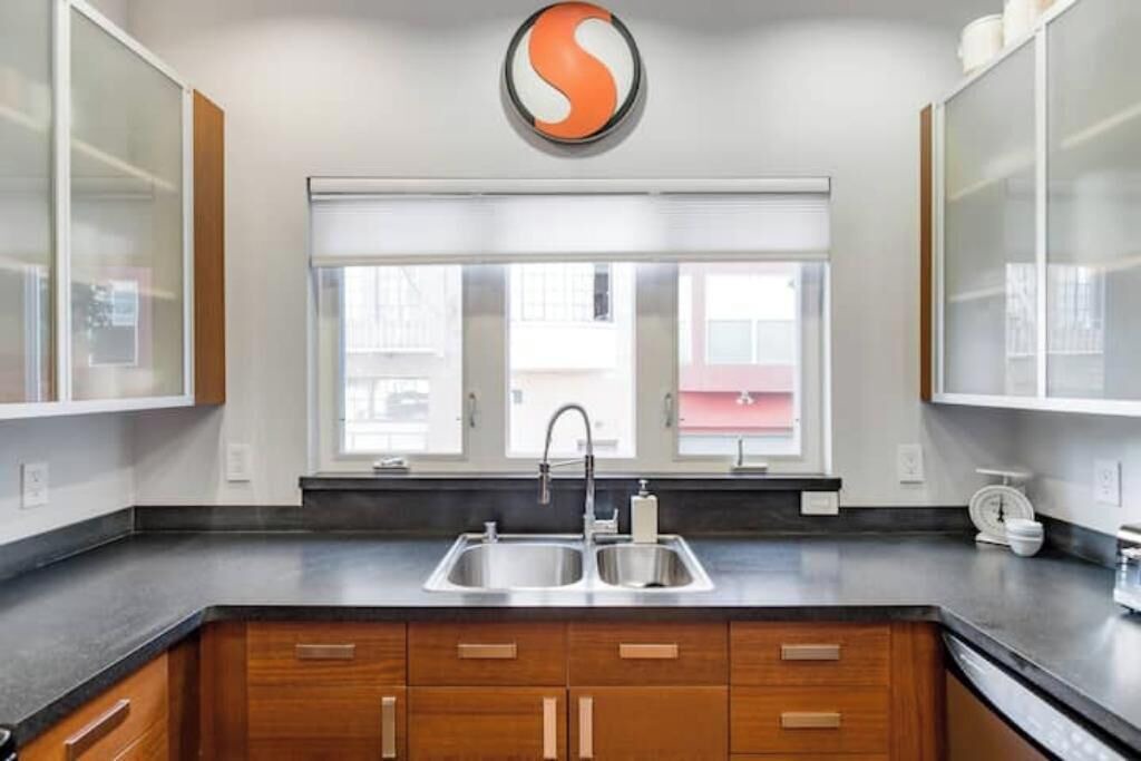 Photo of Kitchen in Hayes Valley