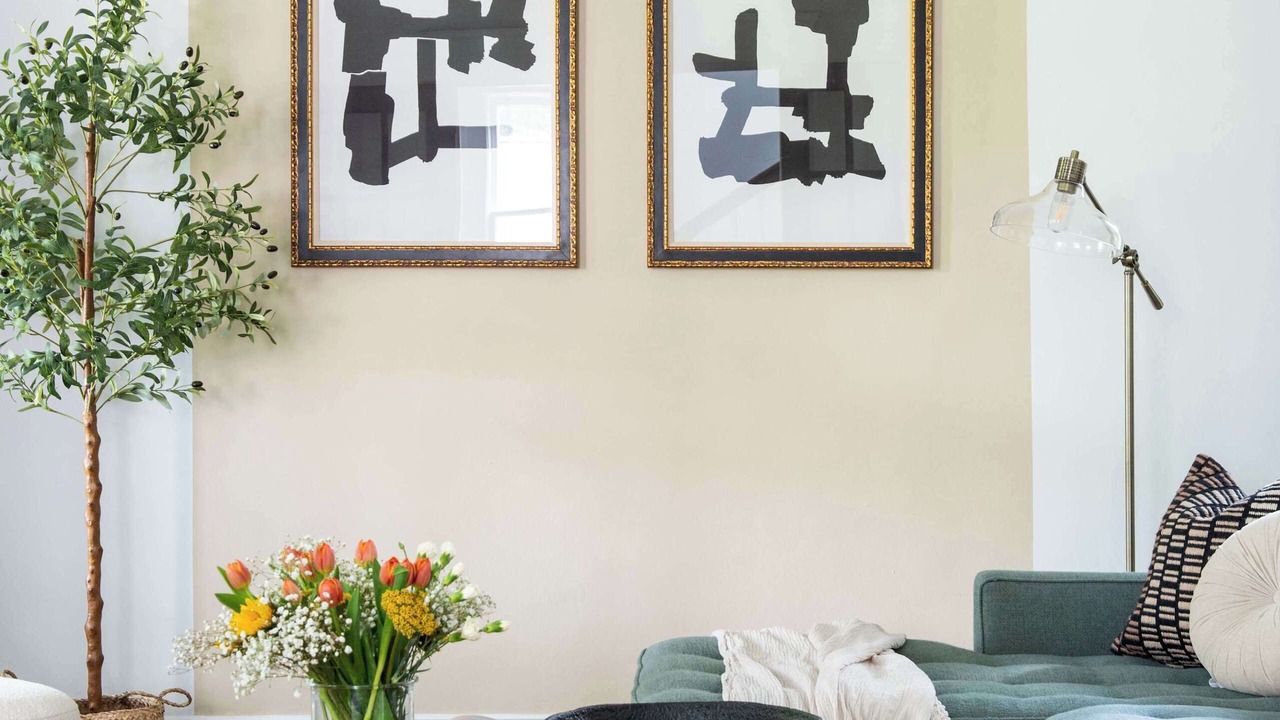 Photo of Livingroom in Virginia Highland
