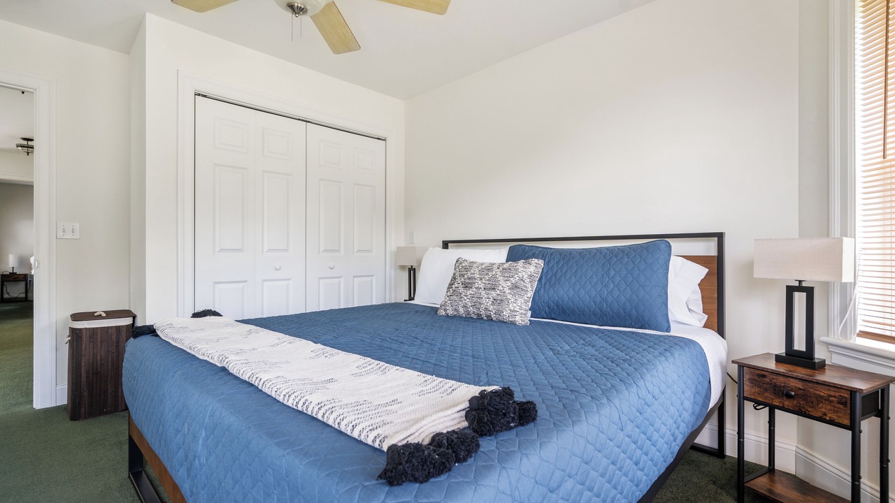 Photo of Bedroom in Saratoga Springs