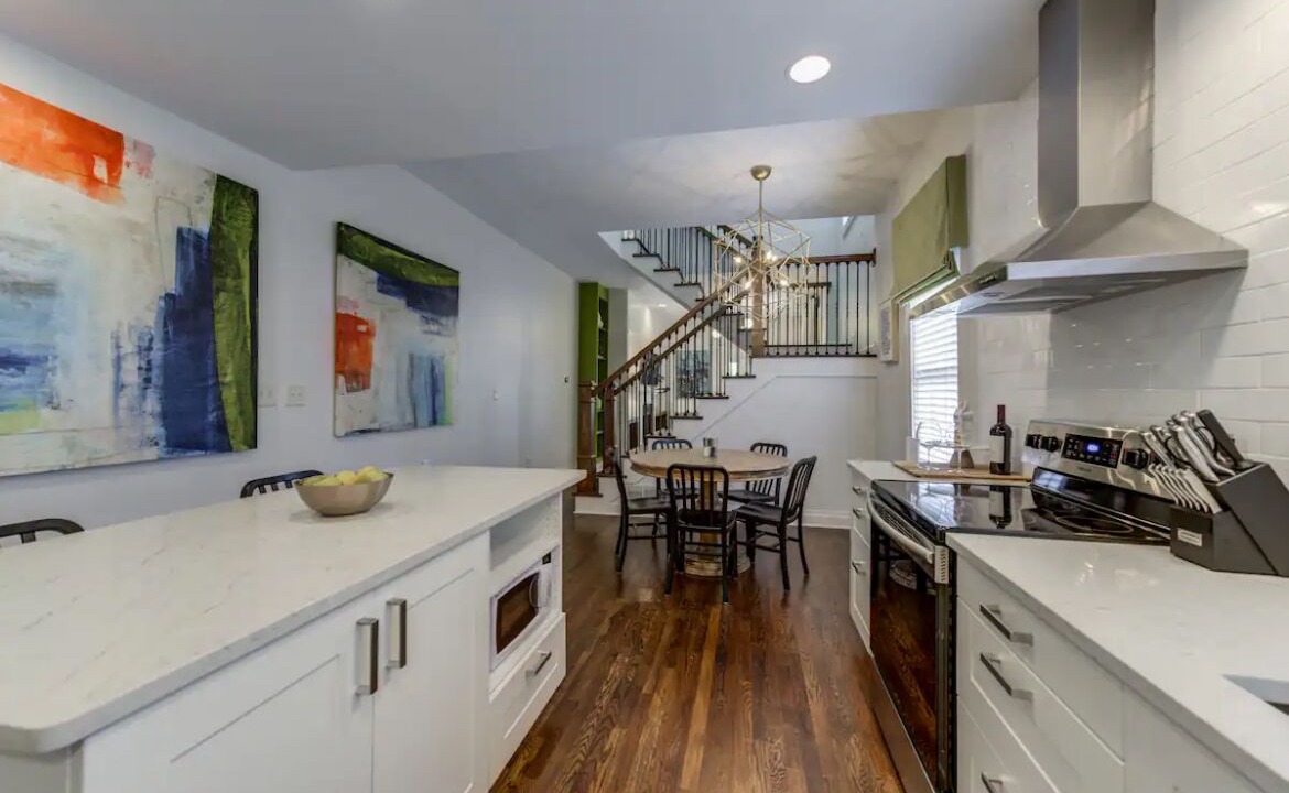 Photo of Kitchen in Midtown
