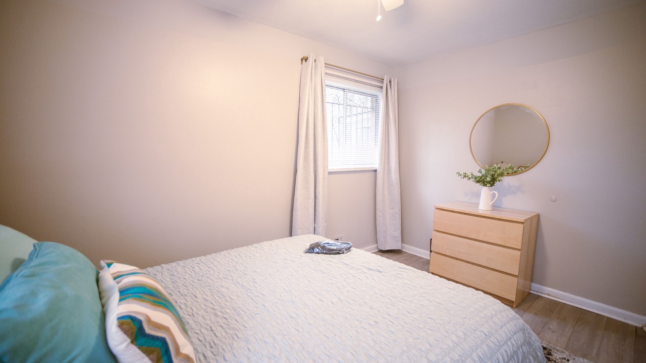 Photo of Bedroom in East Point
