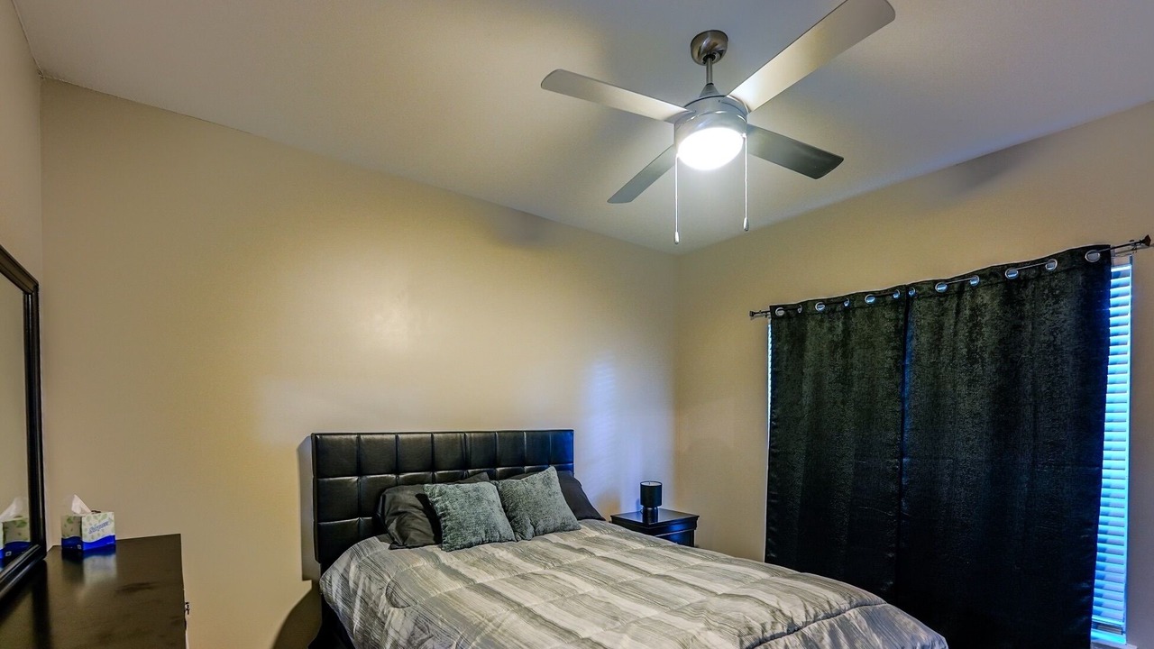 Photo of Bedroom in Lindridge-Martin Manor