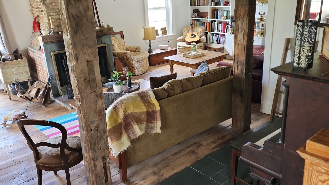 Photo of Livingroom in Shaftsbury
