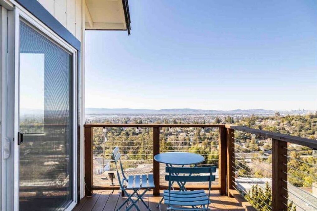 Photo of Outdoor in Leona Heights