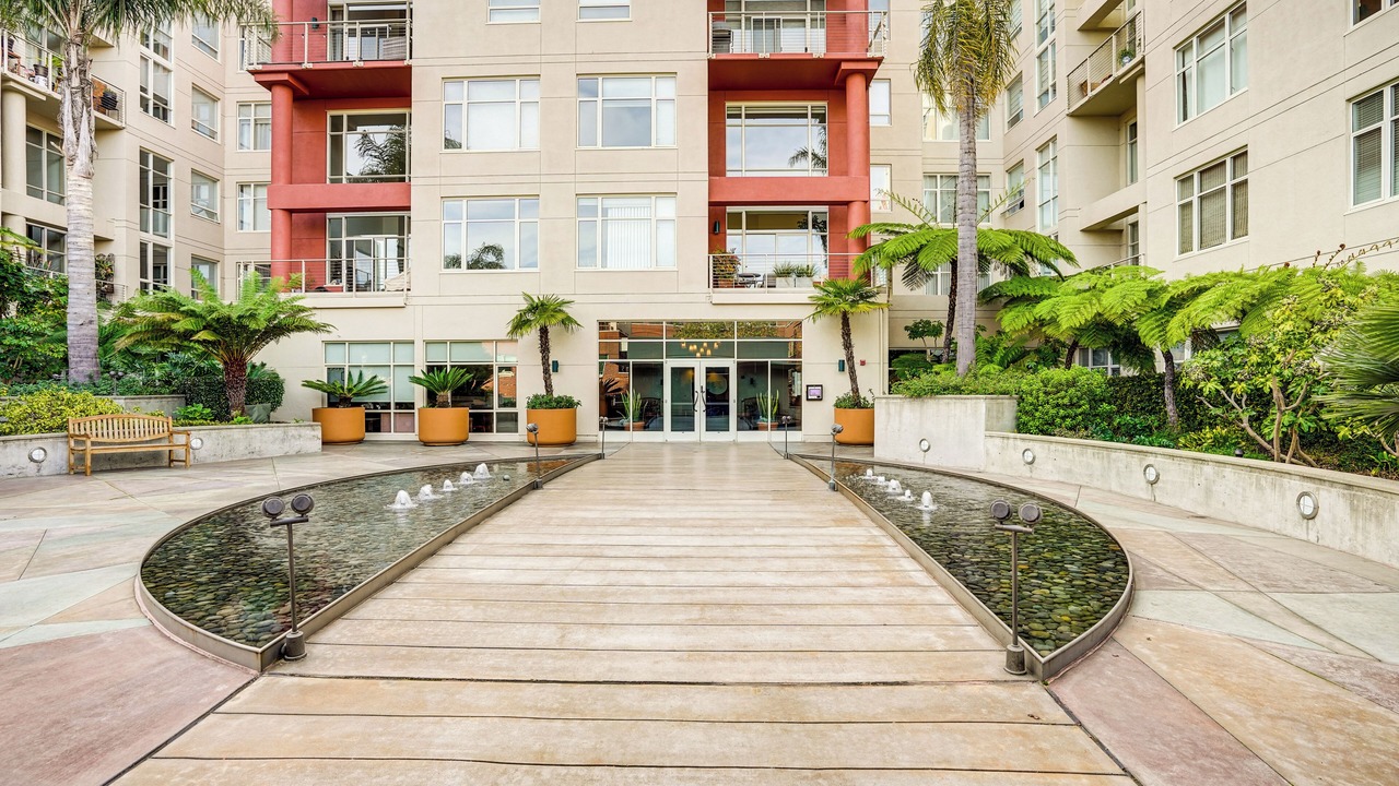 Photo of Outdoor in Emeryville