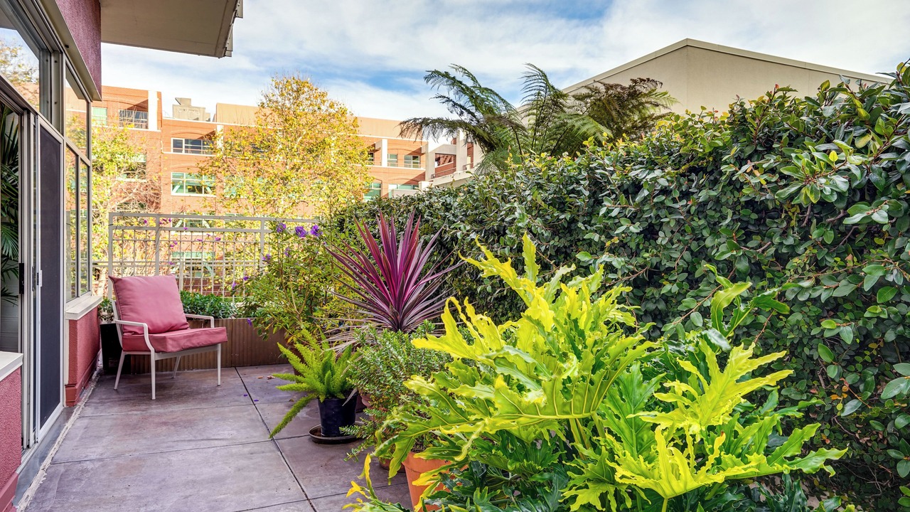 Photo of Patio Balcony in Emeryville