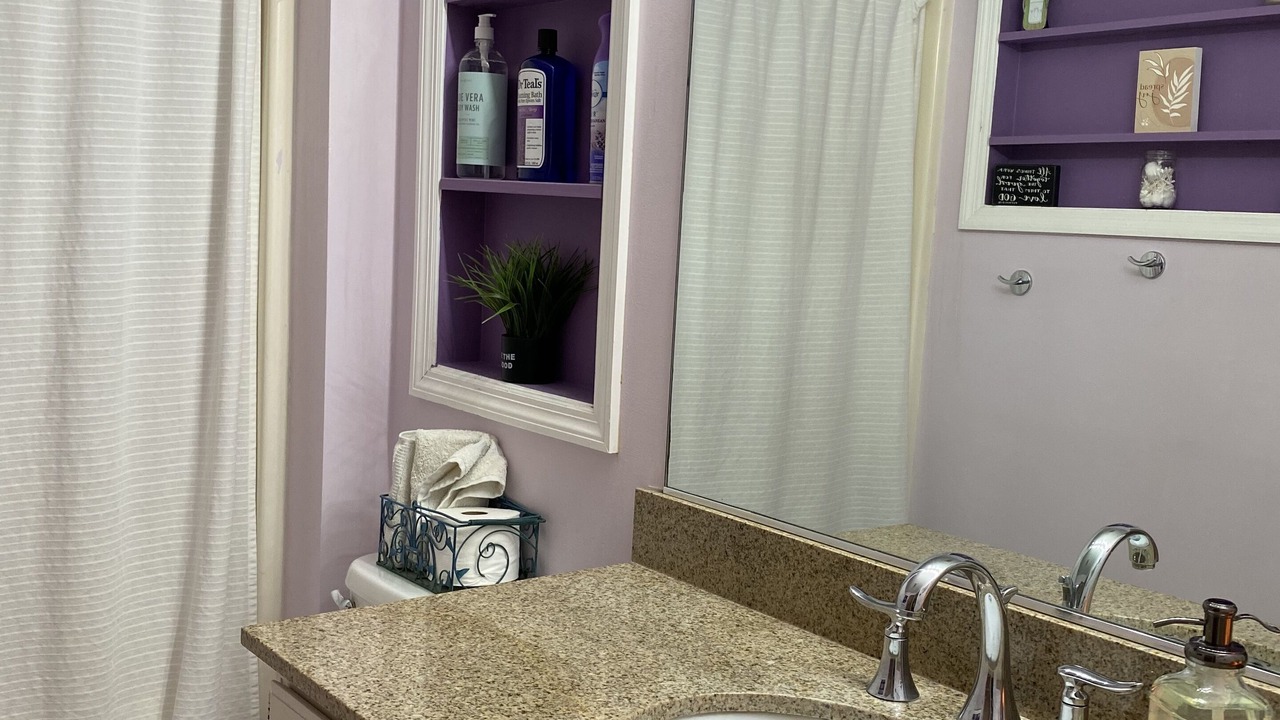Photo of Bathroom in Geyser Crest