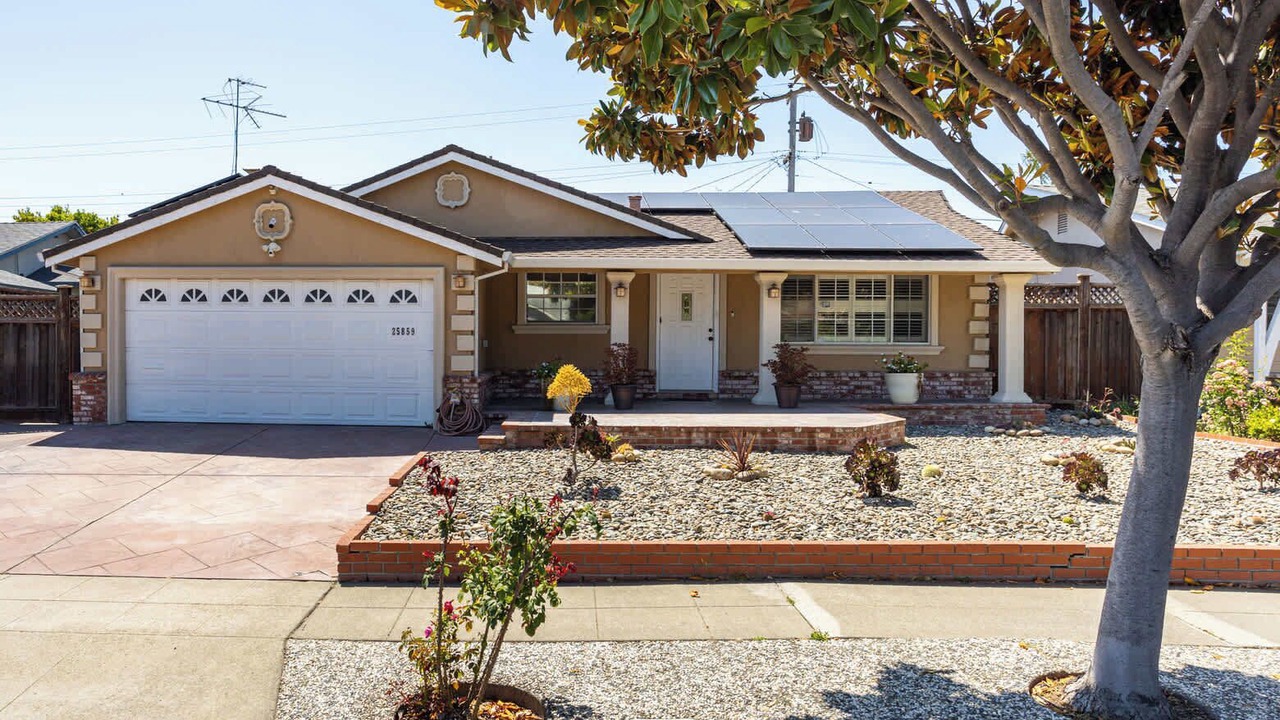 Photo of Outdoor in Hayward