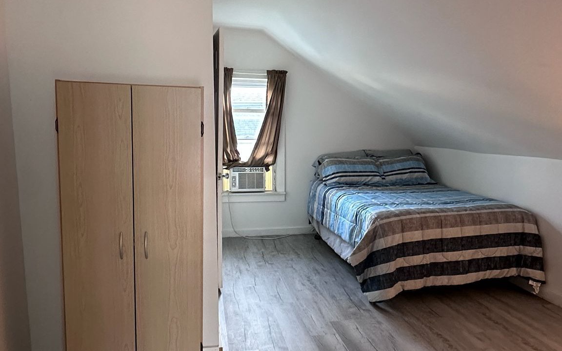 Photo of Bedroom in Glens Falls