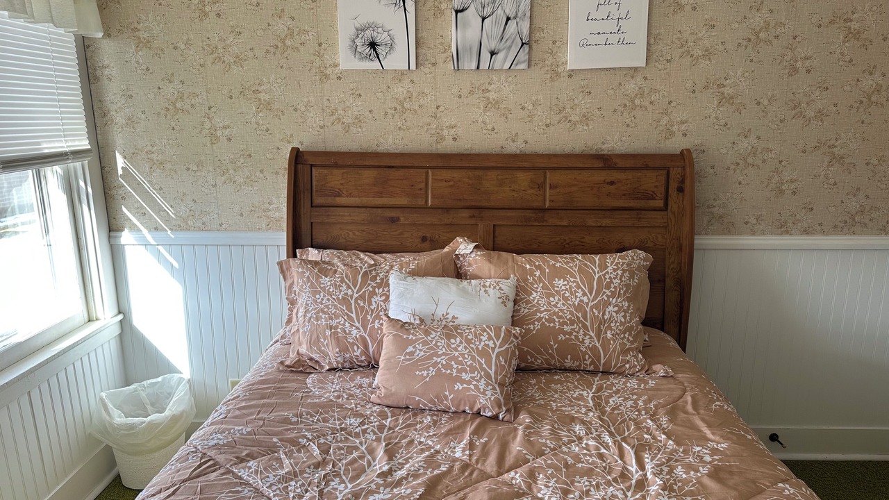Photo of Bedroom in Rebuck