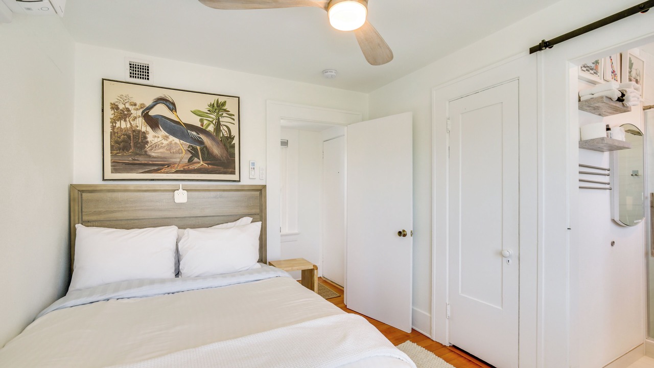 Photo of Bedroom in Golden Hill