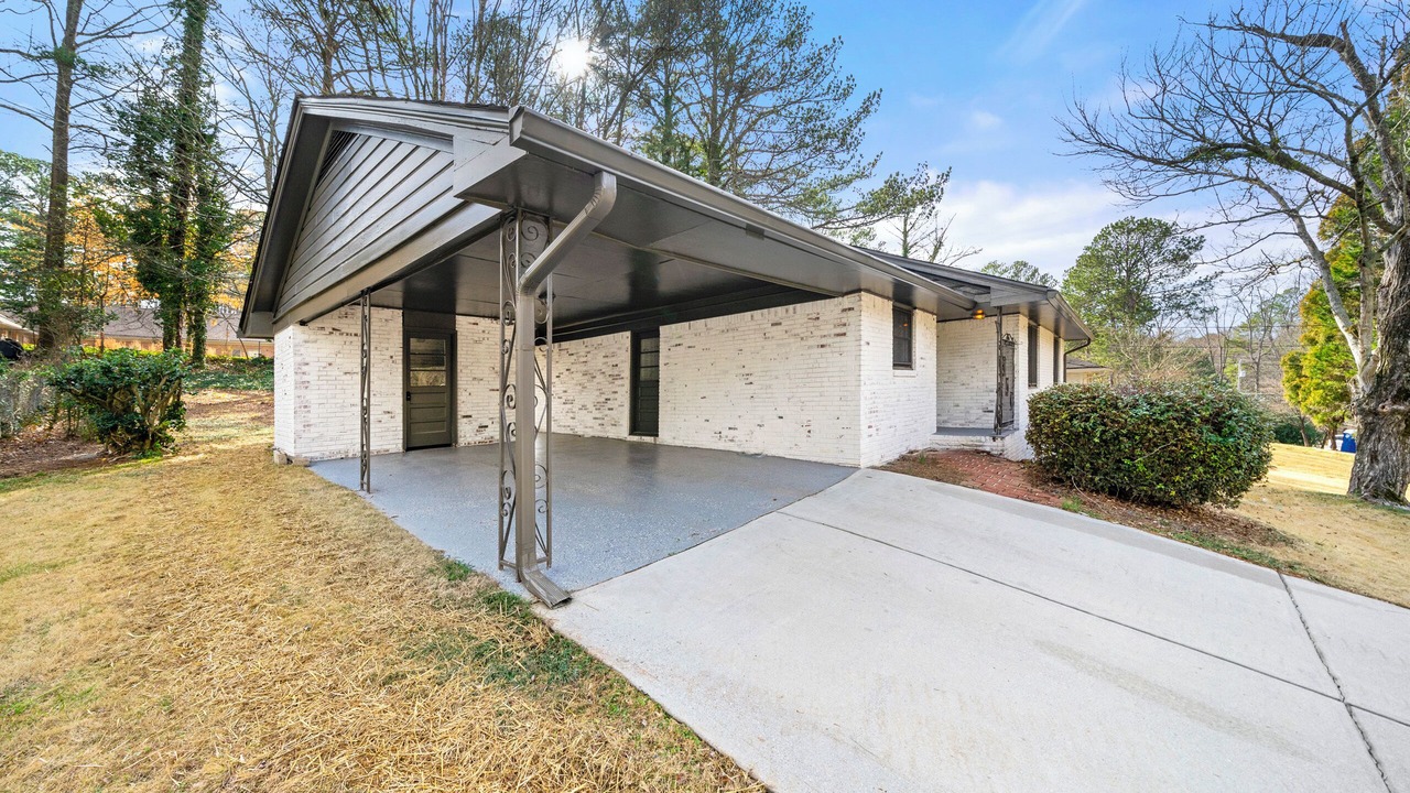 Photo of Outdoor in Biltmore Acres