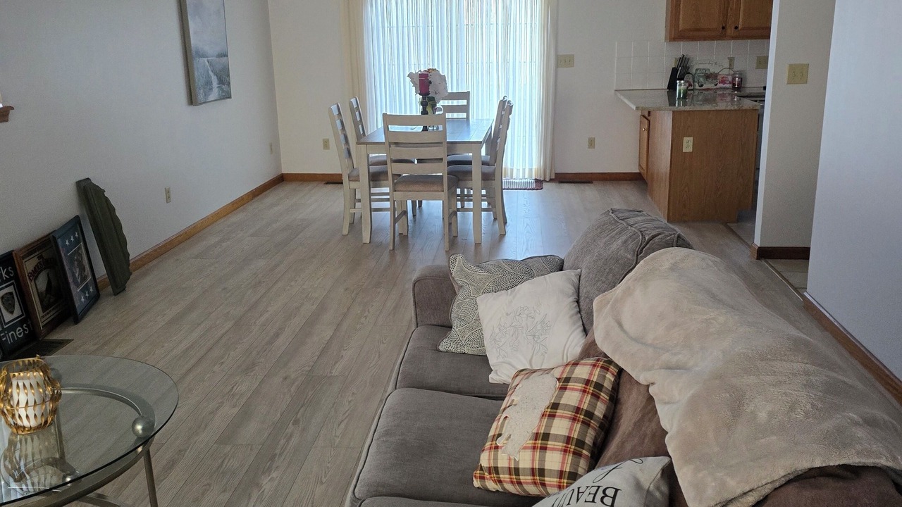 Photo of Livingroom in Sybertsville
