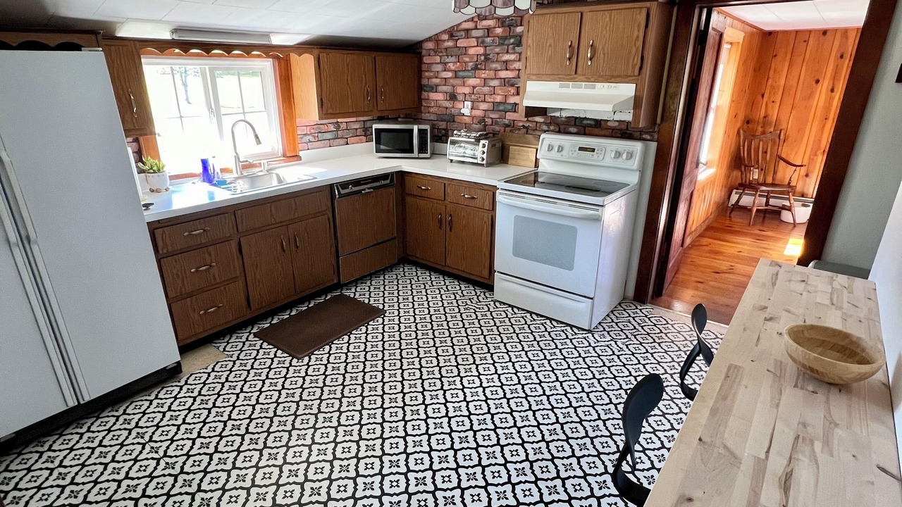 Photo of Kitchen in Town of Marlborough