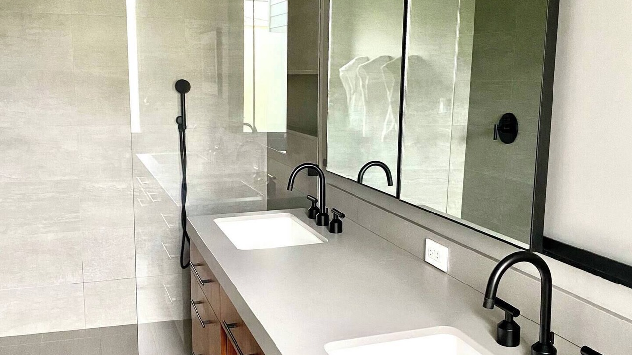 Photo of Bathroom in Marina District