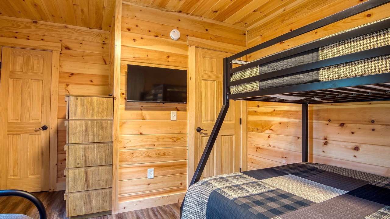 Photo of Bedroom in Rangeley Plantation