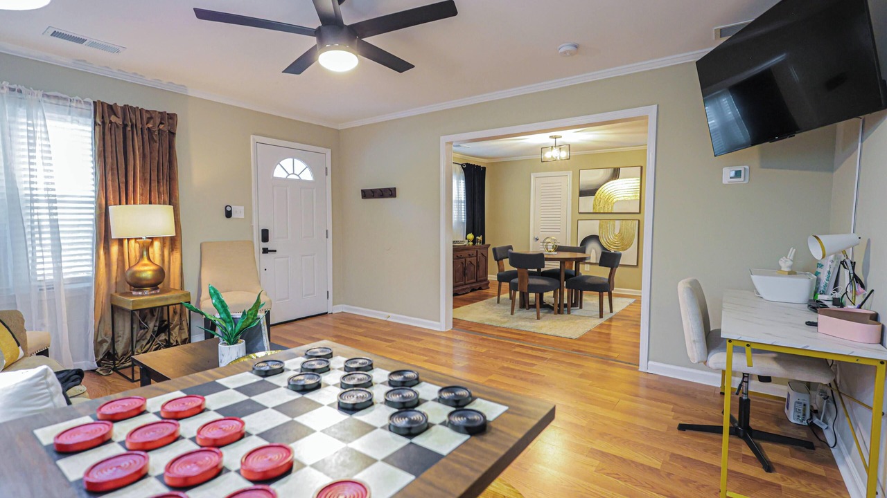 Photo of Bedroom in East Point