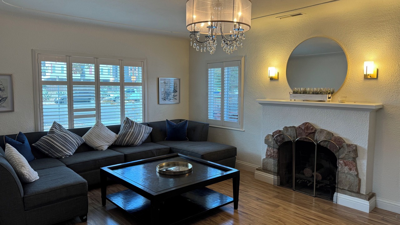 Photo of Livingroom in San Jose