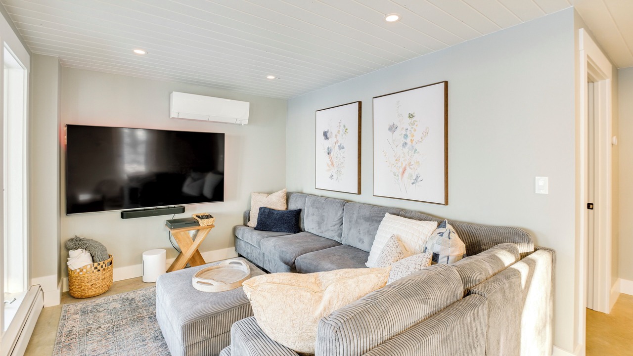 Photo of Livingroom in Saint Albans