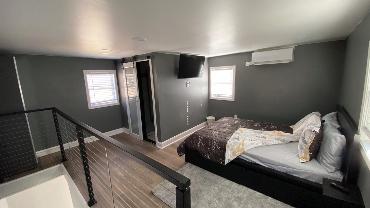 Photo of Bedroom in Gresham Park