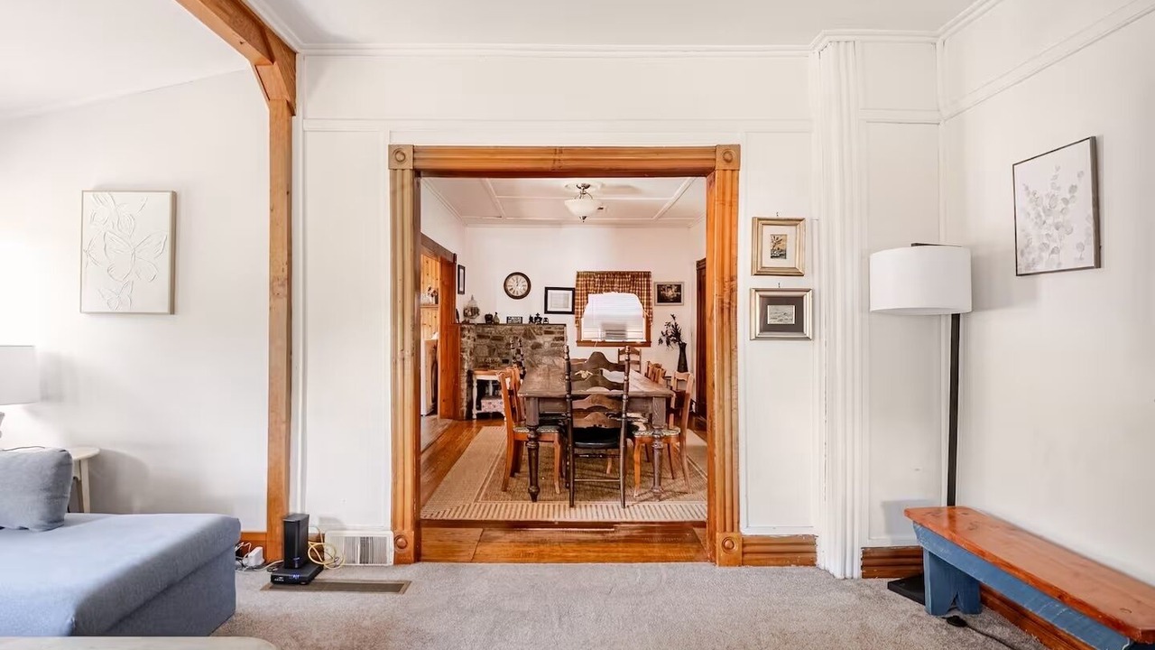 Photo of Livingroom in Bolton Landing
