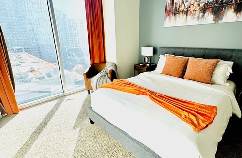 Midtown Apartment | The Urban Oasis in Midtown