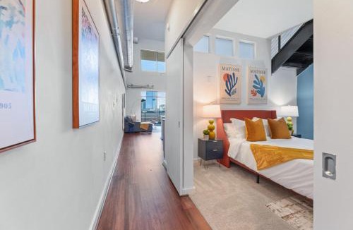 Atlantic Station Area Apartment | King and Queen 2-Story Loft with 2 Ensuite Baths and Private Balcony at Atlantic Station
