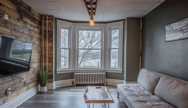 Rustic 2BR Loft with River Views