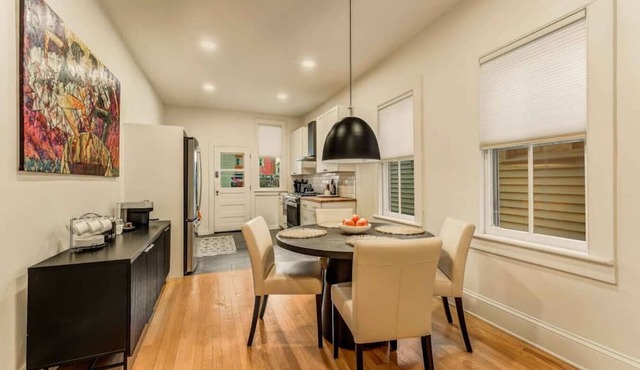 Chic Retreat Downtown Stroudsburg | 3BR+Sleeps 10