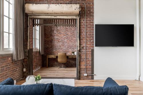 The Skowhegan By Kasa